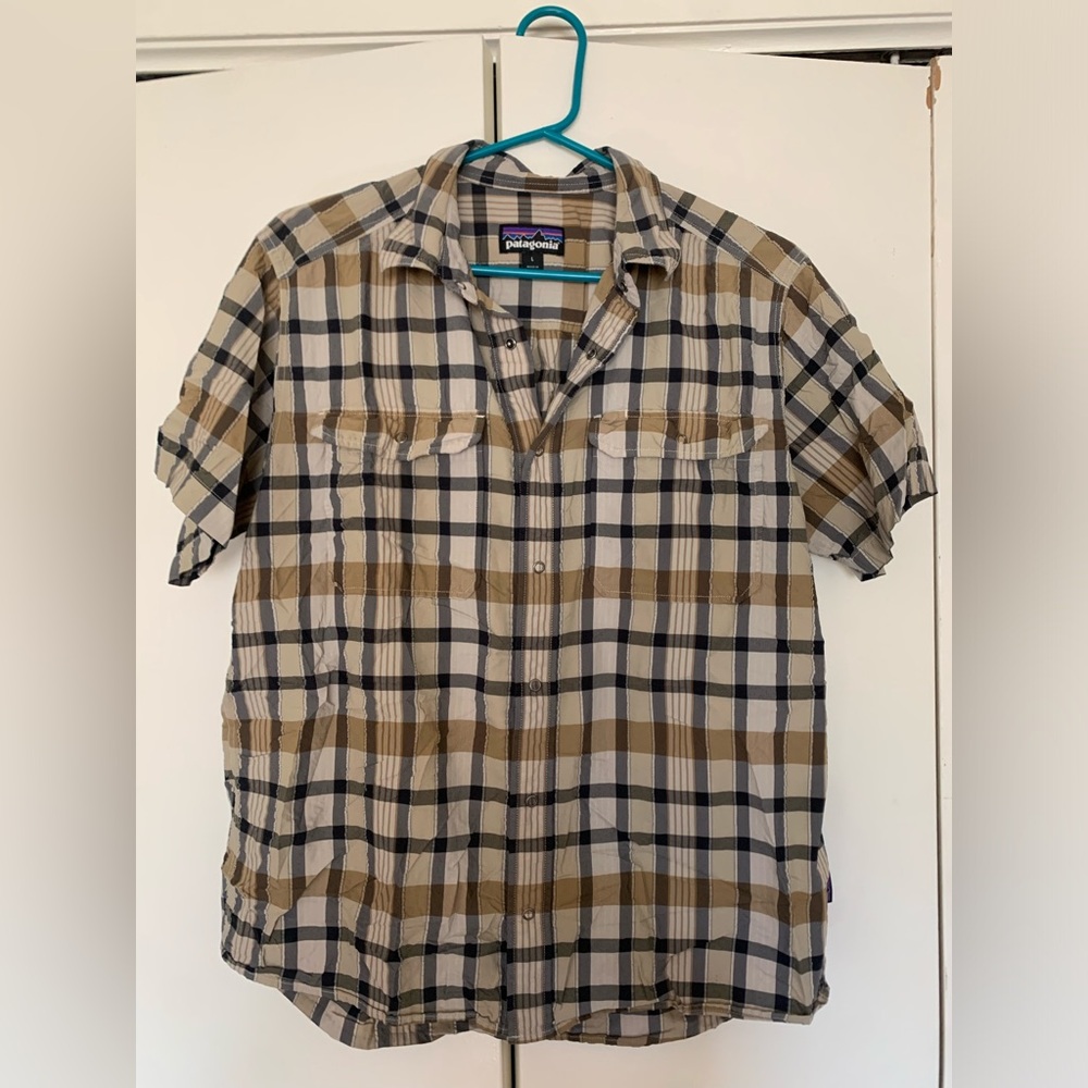 Patagonia Men’s Snap Front Plaid Tee